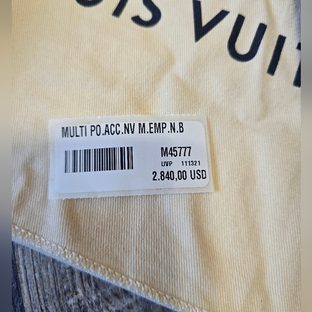 Louis Vuitton Multi Pochette Accessoires Bicolor Monogram Empreinte - Picture 16 of 17